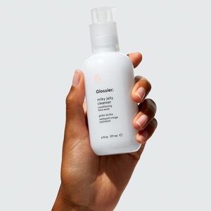 NEW GLOSSIER MILKY JELLY FACE WASH